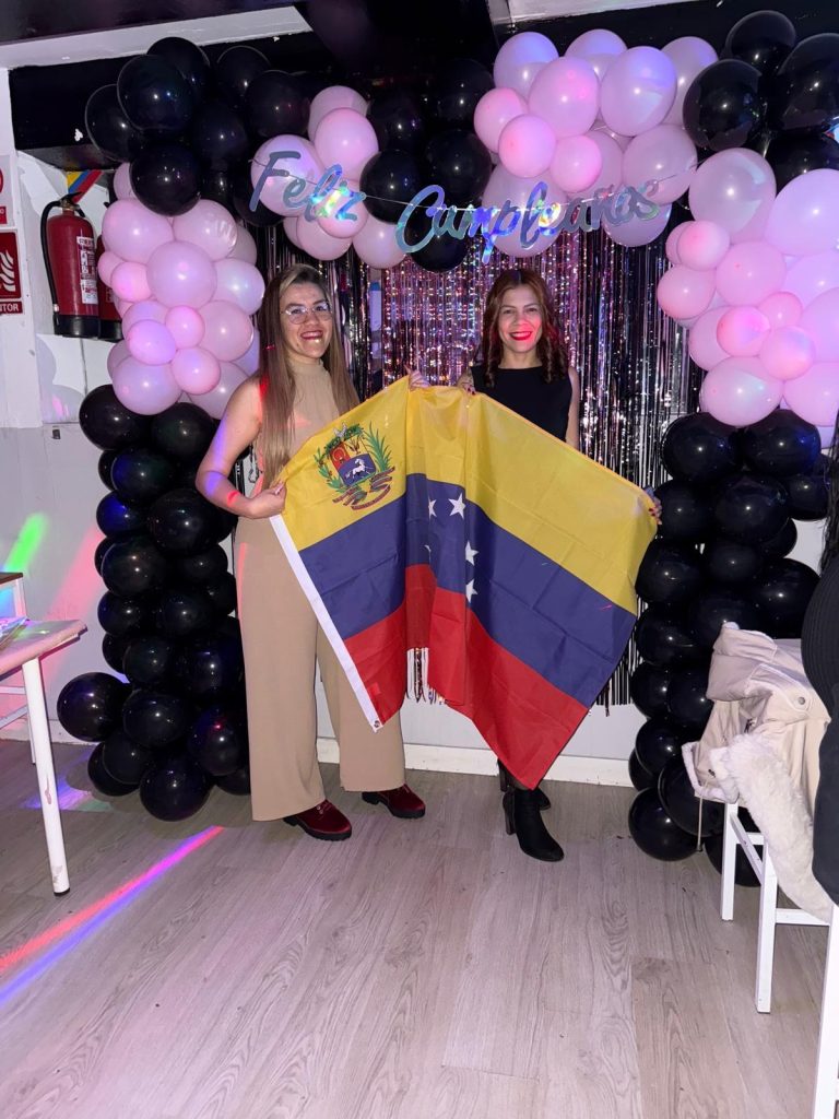 ad ad a c b f a b ef